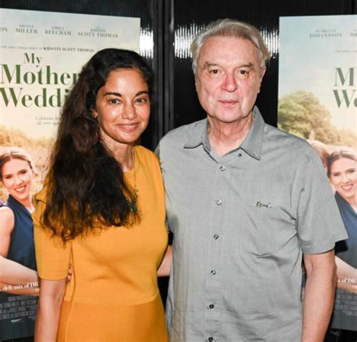 David Byrne Wife: Is David Byrne Married?