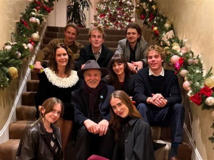 Discover The Extraordinary Lives Of His Five Children