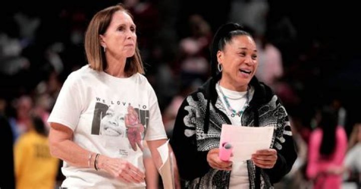 Lisa Boyer Partner: Meet Dawn Staley ·