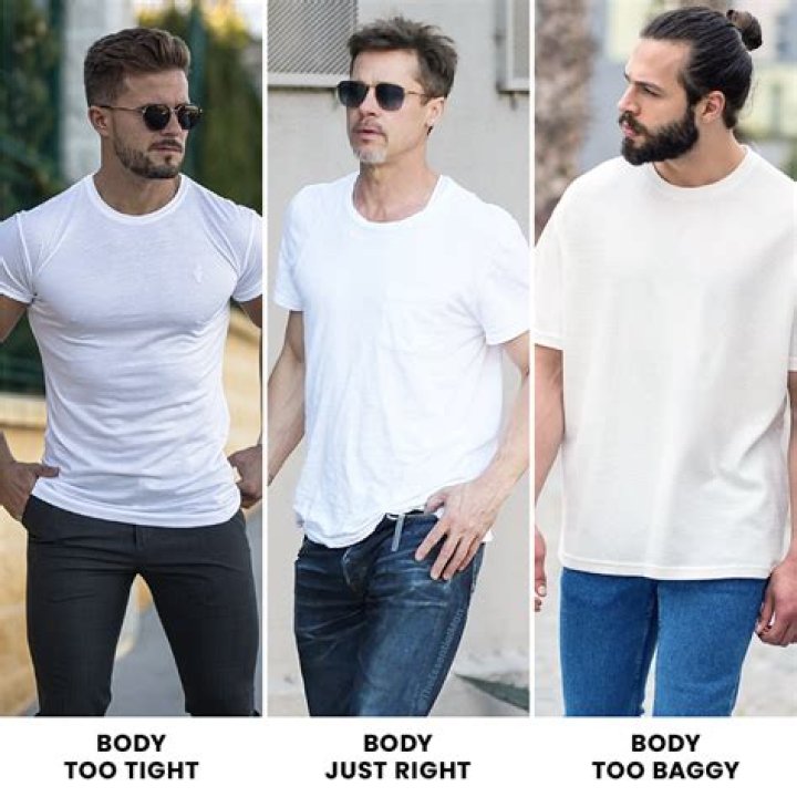 Pregnant Paquin's tight True Blood tees don't fit ·